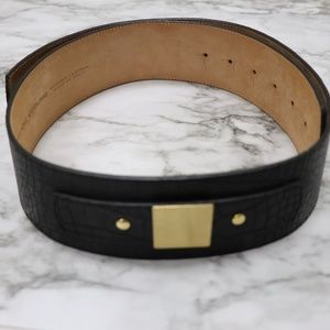 Adrienne Vittadini Belt